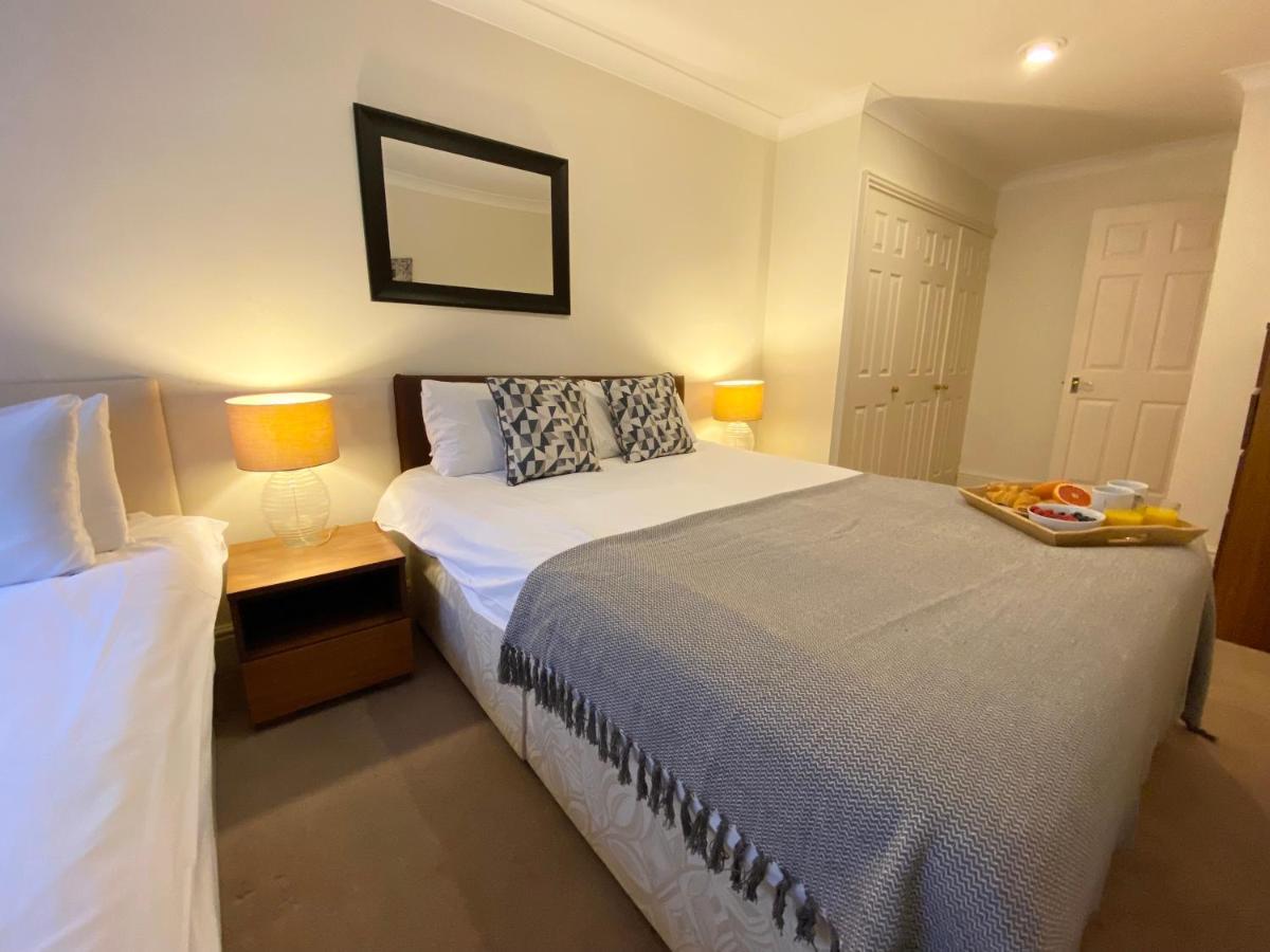Stylish Apartments In Victoria & Westminster Londra Exterior foto
