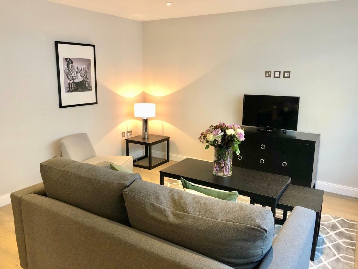 Stylish Apartments In Victoria & Westminster Londra Exterior foto