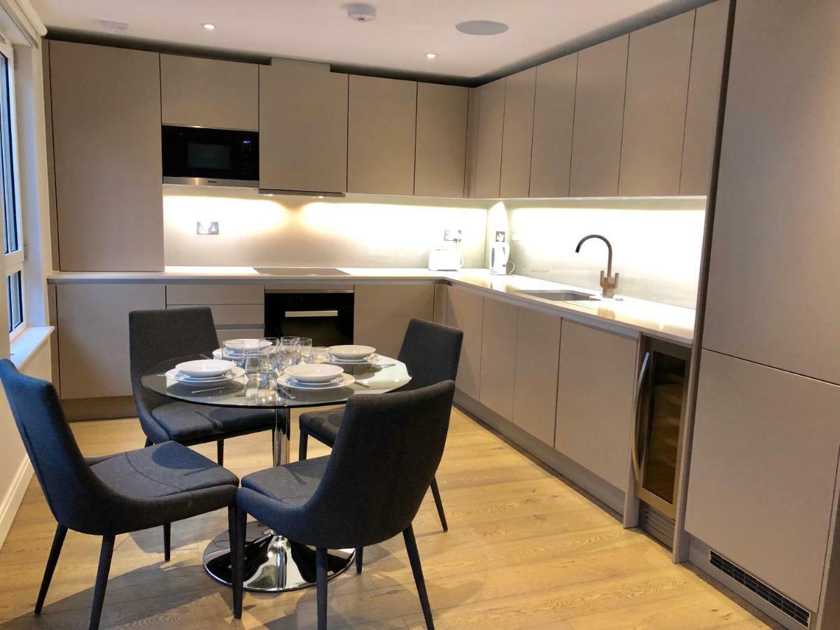 Stylish Apartments In Victoria & Westminster Londra Exterior foto